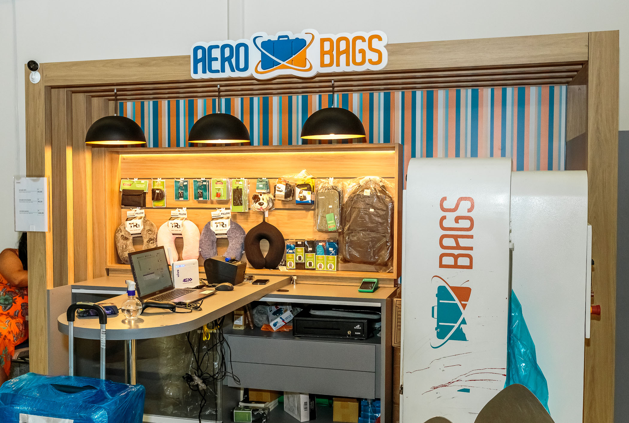 Aerobags: Embalagem de bagagem